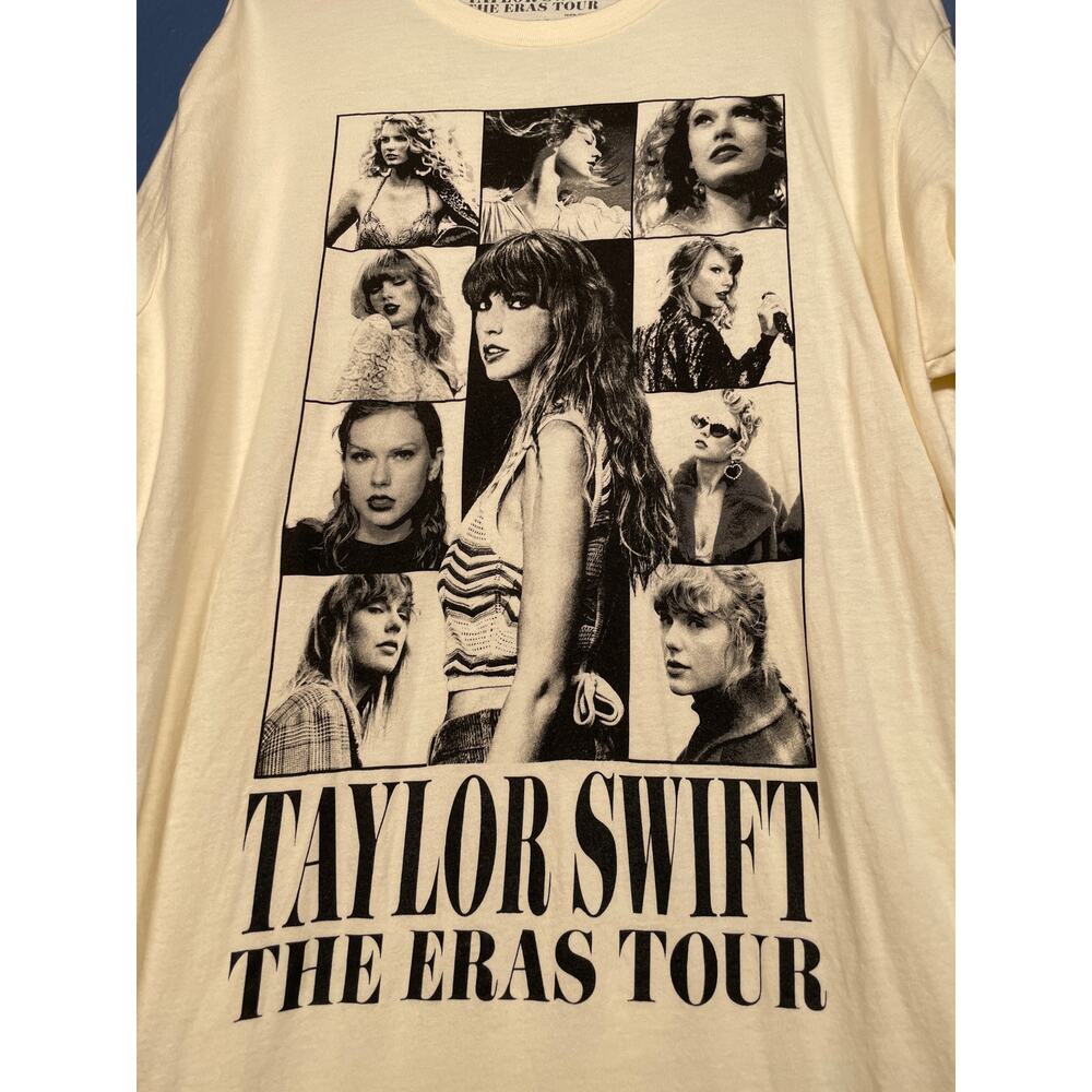 Taylor Swift The Eras Tour T-Shirt Cream Large SS Crew Fan Merch Graphic Music - Picture 2 of 4